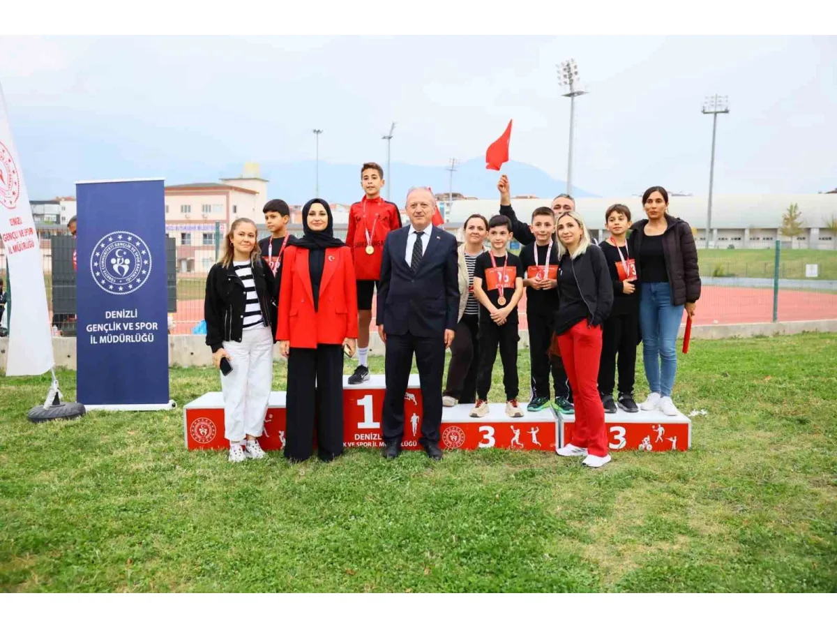 Merkezefendi’de rekor katılımlı Cumhuriyet koşusu