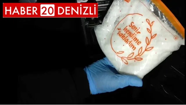 Hediye paketinden yarım kilo sentetik uyuşturucu çıktı
