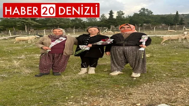 9 Bin Çallı Çiçeğe 9 Bin Karanfil