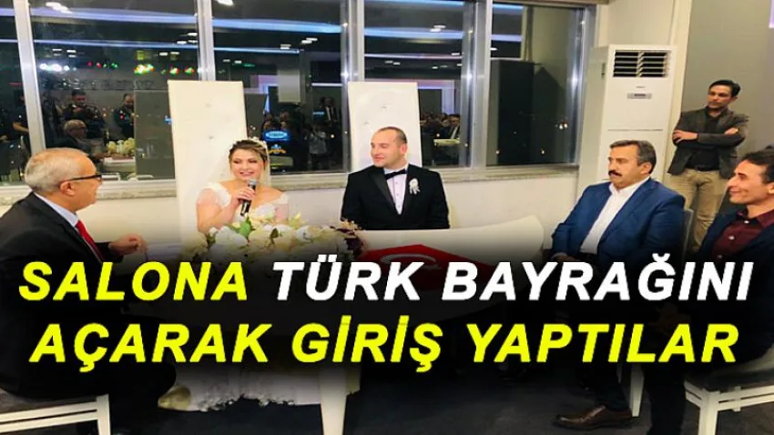 Salona Türk Bayrağını Açarak Giriş Yaptılar
