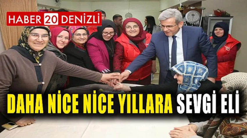 Daha Nice Nice Yıllara Sevgi Eli