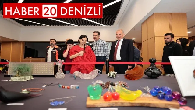 Cam eserlerin geliri depremzedelere bağışlandı
