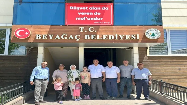 Emekçi kadınlar Anneler Gününü tütün tarlasında kutladı