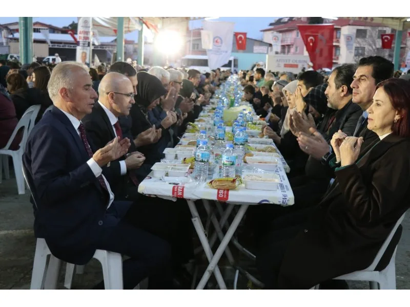 Hazine ve Maliye Bakanı Şimşek: “Denizli’nin sanayide daha ileri gitmesi için her türlü desteği vermek üzere çalışmalarımızı yapıyoruz”