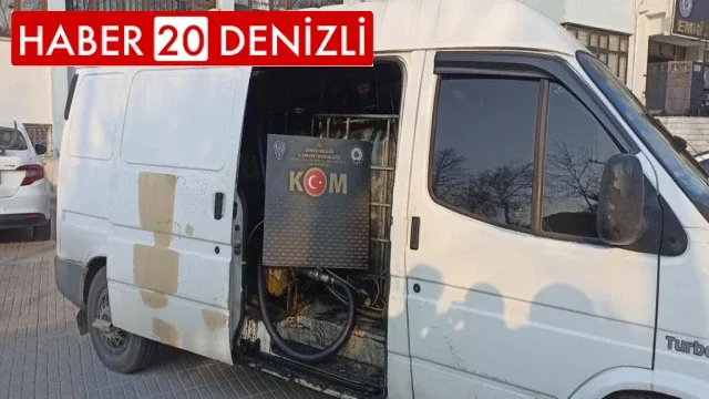 Litrelerce kaçak akaryakıtla yakalandılar