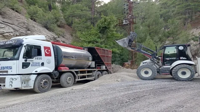 Çameli Belediyesi üst yapı yenileme çalışmalarını hız kesmeden sürdürüyor