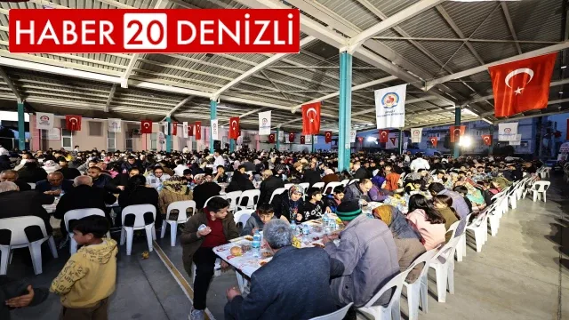 Başkan Zolan iftar yemeğinde vatandaşlarla buluştu