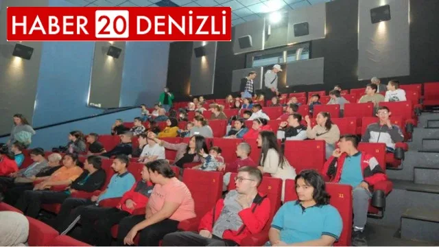 Ekip: Siberay Güneş Fırtınası sinema filmi öğrencilerle buluştu