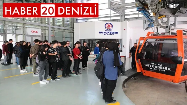 Denizlili gençler kentin dört bir yanını doyasıya geziyor