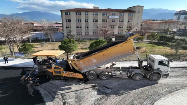 Sümer’de yol ve kaldırım çalışmaları sürüyor