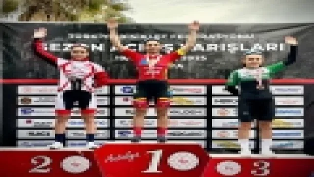 Denizlili bisikletçiler sezona hızlı başladı