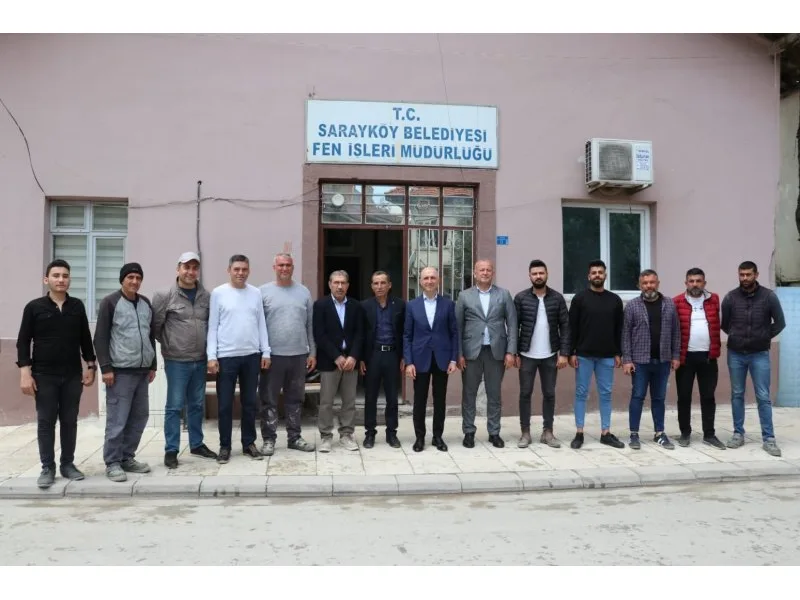 Başkan Özbaş, ekip arkadaşlarıyla bayramlaştı