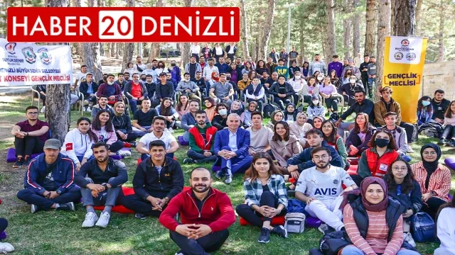 Denizli Büyükşehirden 25 milyon TL öğrenim yardımı