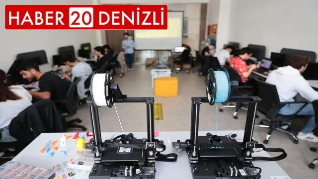 Gençler dijital dünyaya ilk adımlarını attı
