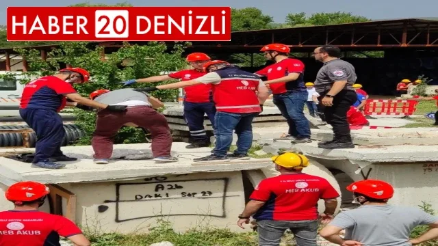 Öğretmenlere ‘Depremde arama kurtarma' eğitimi verildi