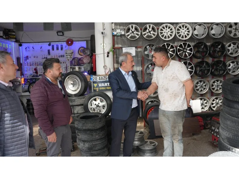 AK Partili Şahin Tin, Denizlili esnafla buluştu
