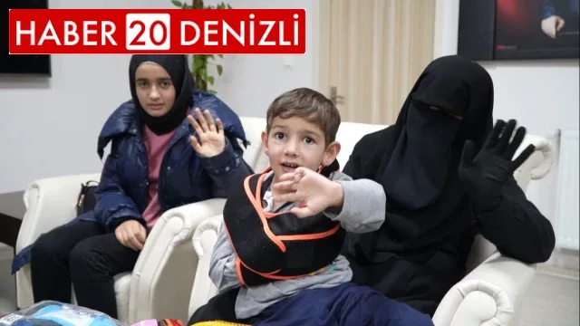 Enkazdan yaralı kurtulan depremzede çocuklar, Denizli’de anneleriyle buluştu