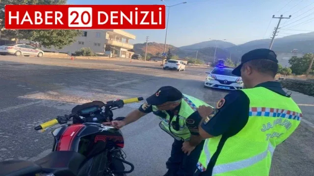 Jandarmanın trafik denetimlerinde 4,5 milyon lira ceza kesildi