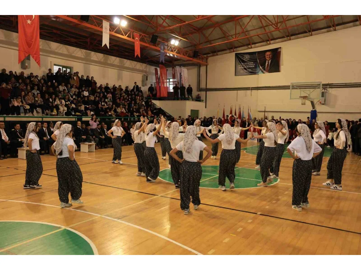 Çameli’de 29 Ekim Bayramı coşkuyla kutlandı