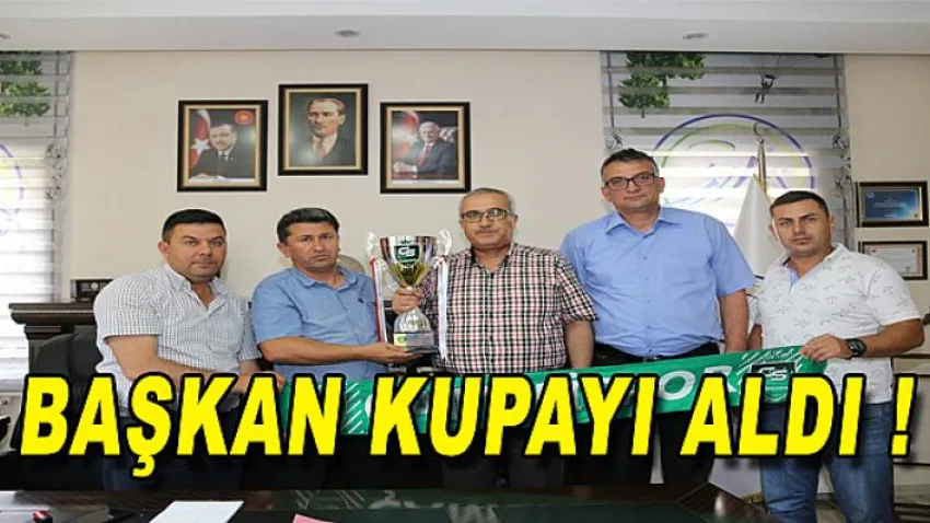 Başkan Kupayı Aldı !