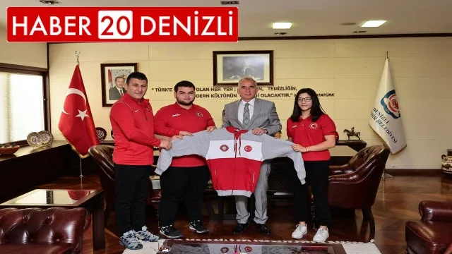 Şampiyonlardan Başkan Zolan'a ziyaret