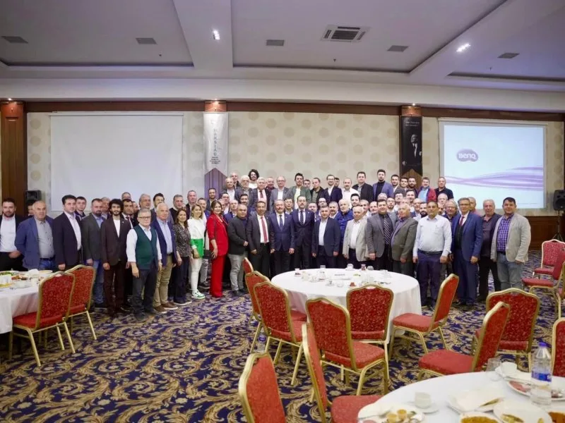 Sarı, ‘Organize sanayi bölgesinde temeli kazmalarla değil, iş makineleriyle kazılacak’