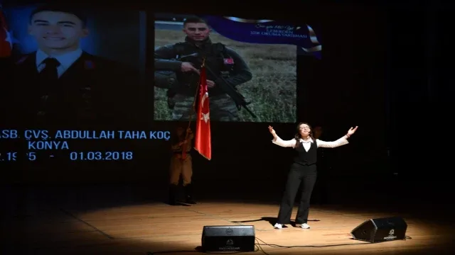 Denizli’de polisi en iyi anlatan şiirler yarıştı