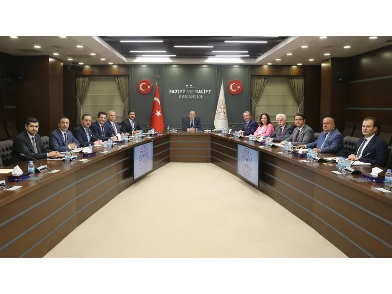 Denizlili esnafın istekleri Bakanlıklara iletildi