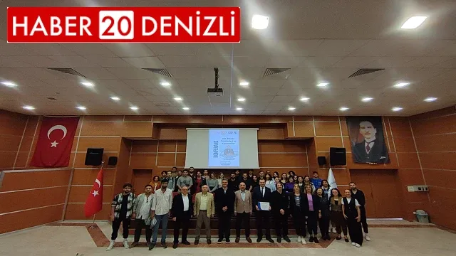 “100. Yılında Cumhuriyet ve Kazanımları” İİBF’de Konuşuldu