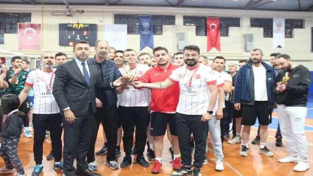 Çal’da filenin şampiyonu belli oldu