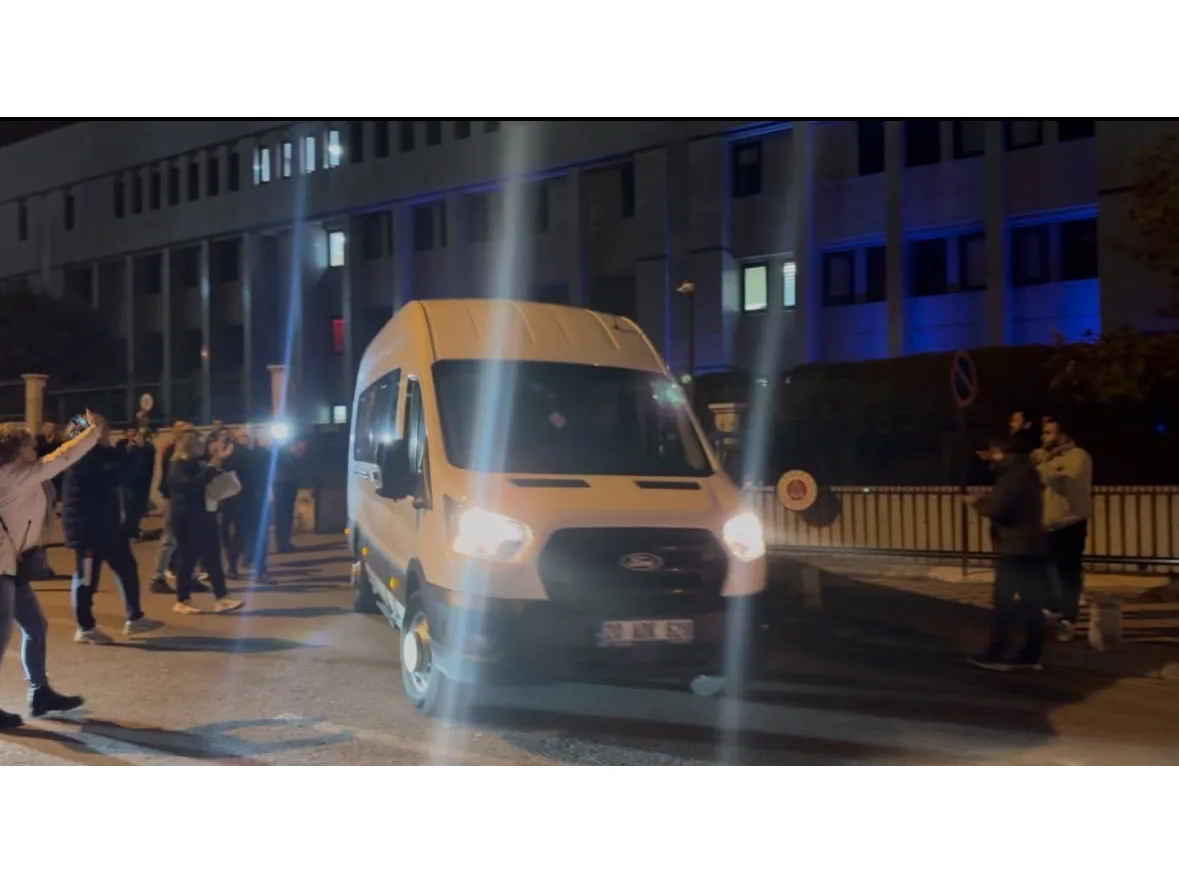 Merkezefendi Belediyesi operasyonunda 5 kişi tutuklandı