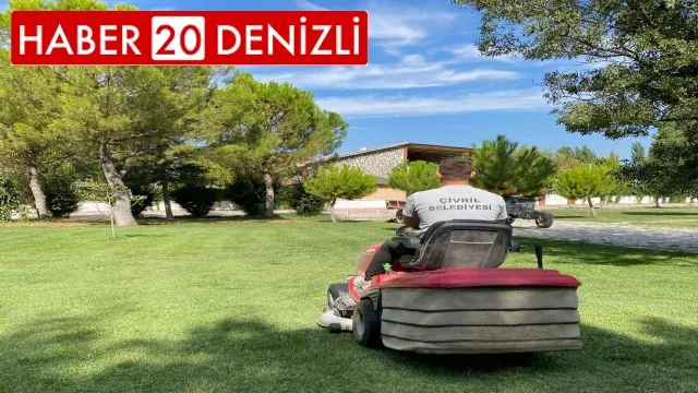 Park Bahçeler çalışıyor, Çivril güzelleşiyor