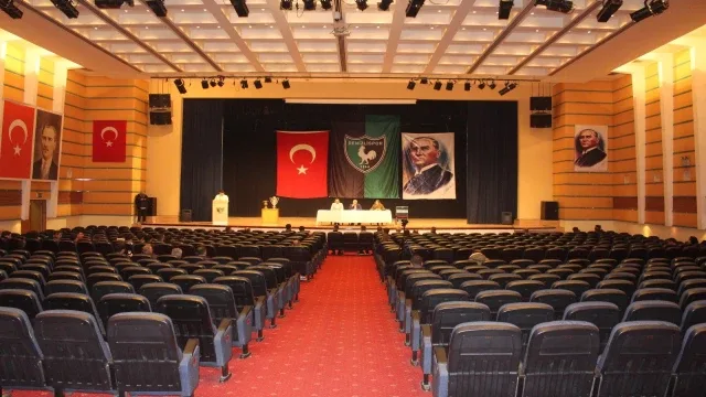 Aday Çıkmayan Denizlispor Sahipsiz Kaldı