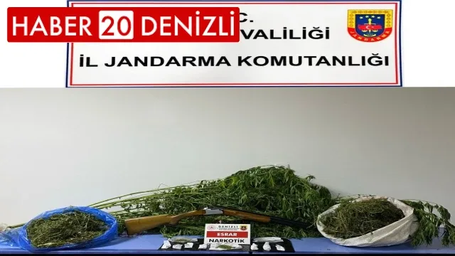 Jandarma tacirden kilolarca esrar ele geçirdi