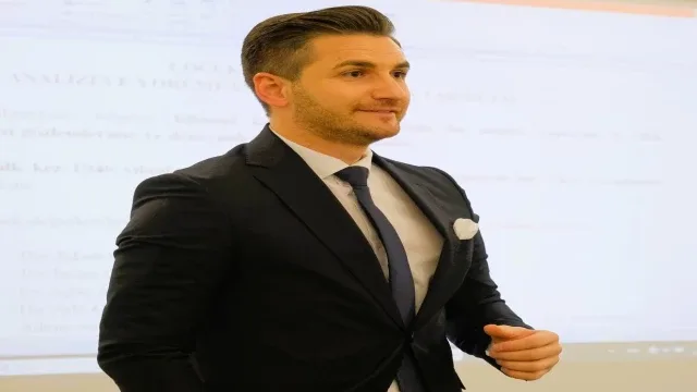 Modern Eğitim Bilimci Paşayev; "Depresyonu yenerek umutlu ve sağlıklı bir hayata kavuşun"