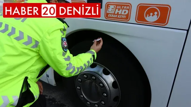 Denizli’de yük ve yolcu taşımacılığı yapan sürücülere kış lastiği uyarısı