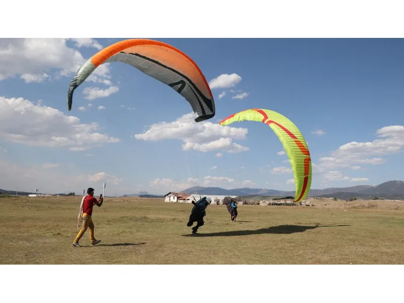 Yamaç Paraşütü Ön Dünya Kupası XC Open Yarışları birincileri ödüllendirildi