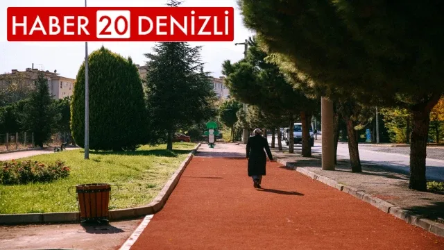 1200 Evler Mahallesi’nde Yürüyüş Yolu Yenilendi