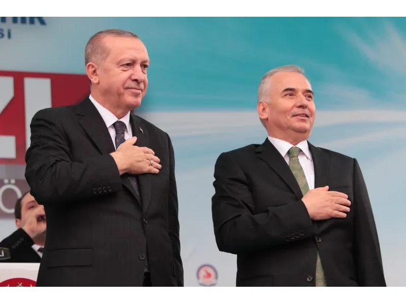 Ege ve Akdeniz’i birbirine bağlayan Honaz Tüneli açılıyor