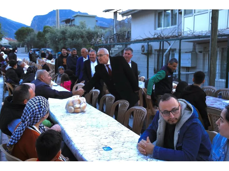Başkan Arslan, vatandaşlarla iftarda buluştu
