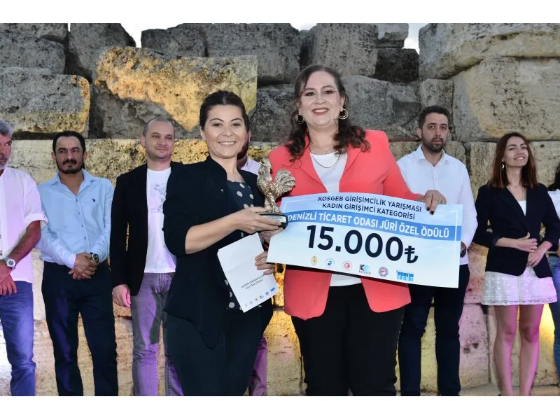 Başarılı Girişimciler Ödüllendirildi