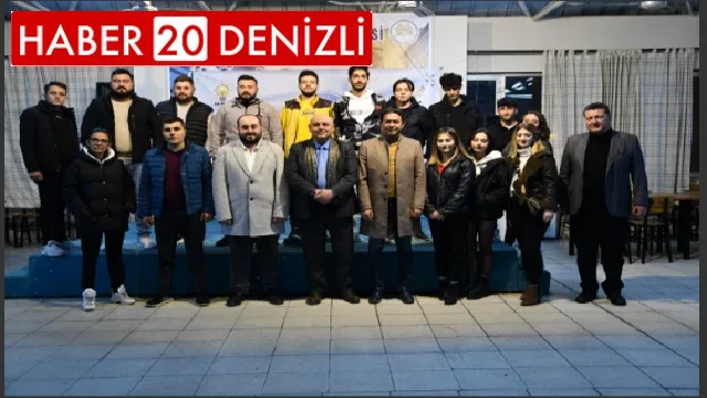 Başkan Şevik, üniversiteli öğrencilerle buluştu