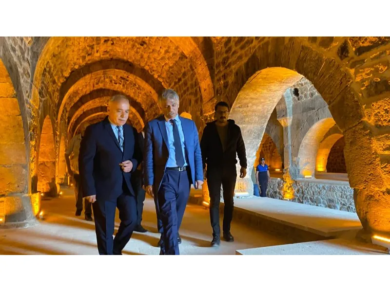 Kültür ve Turizm Bakan Yardımcısı Nadir Alpaslan, Çardak'ı Ziyaret Etti