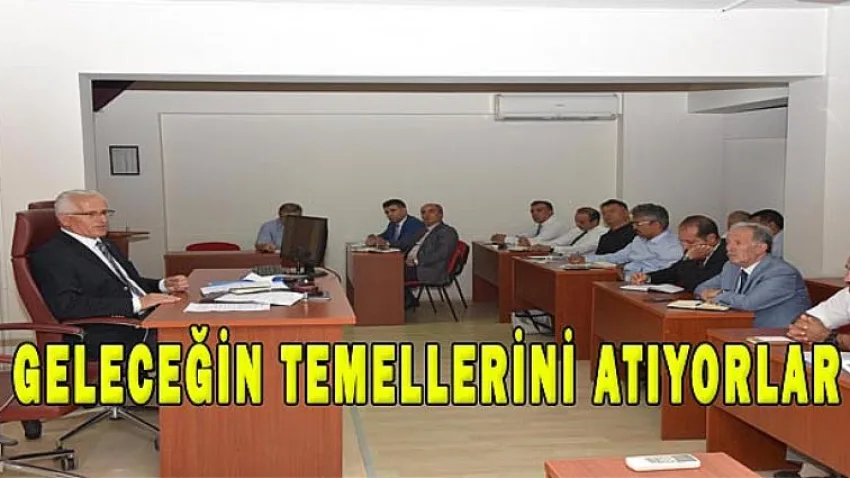Geleceğin Temellerini Atıyorlar