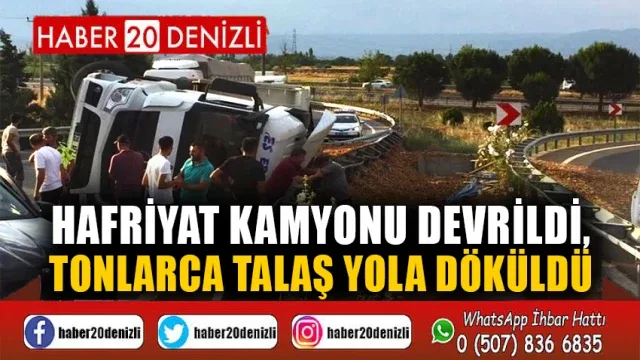 Hafriyat kamyonu devrildi, tonlarca talaş yola döküldü