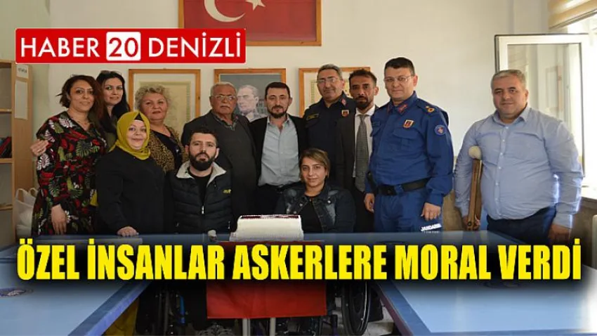 Özel İnsanlar askerlere moral verdi