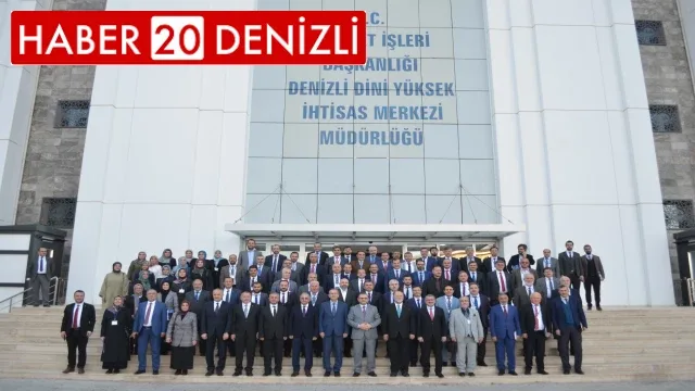 Denizli’de ADRB ve gençlik çalıştayı bölge istişare toplantısı yapıldı
