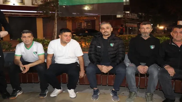 Denizlispor Başkanı Erhan Ergil, süresiz açlık grevine başladı