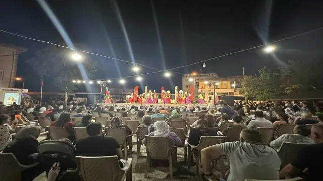 5 ülkenin halk dansları ve ezgileri Beyağaç’ta yankılandı