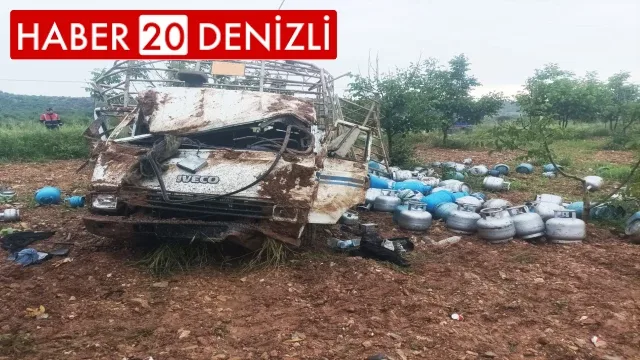 Tüp yüklü kamyonet takla attı; 2 yaralı